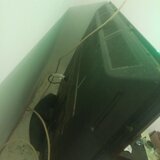 Televizorul LG este folosit, dar functioneaza foarte bine prin HDMI